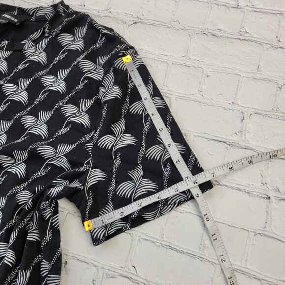 Express mens black with white print crewneck tee shirt size XL - Picture 5 of 9